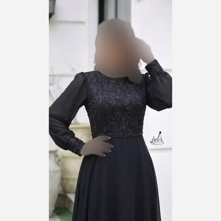پیراهن مجلسی زنانه دانتل مخمل و حریر کاپدار قد 150 رنگ مشکی و سرمه ای سایز بزرگ