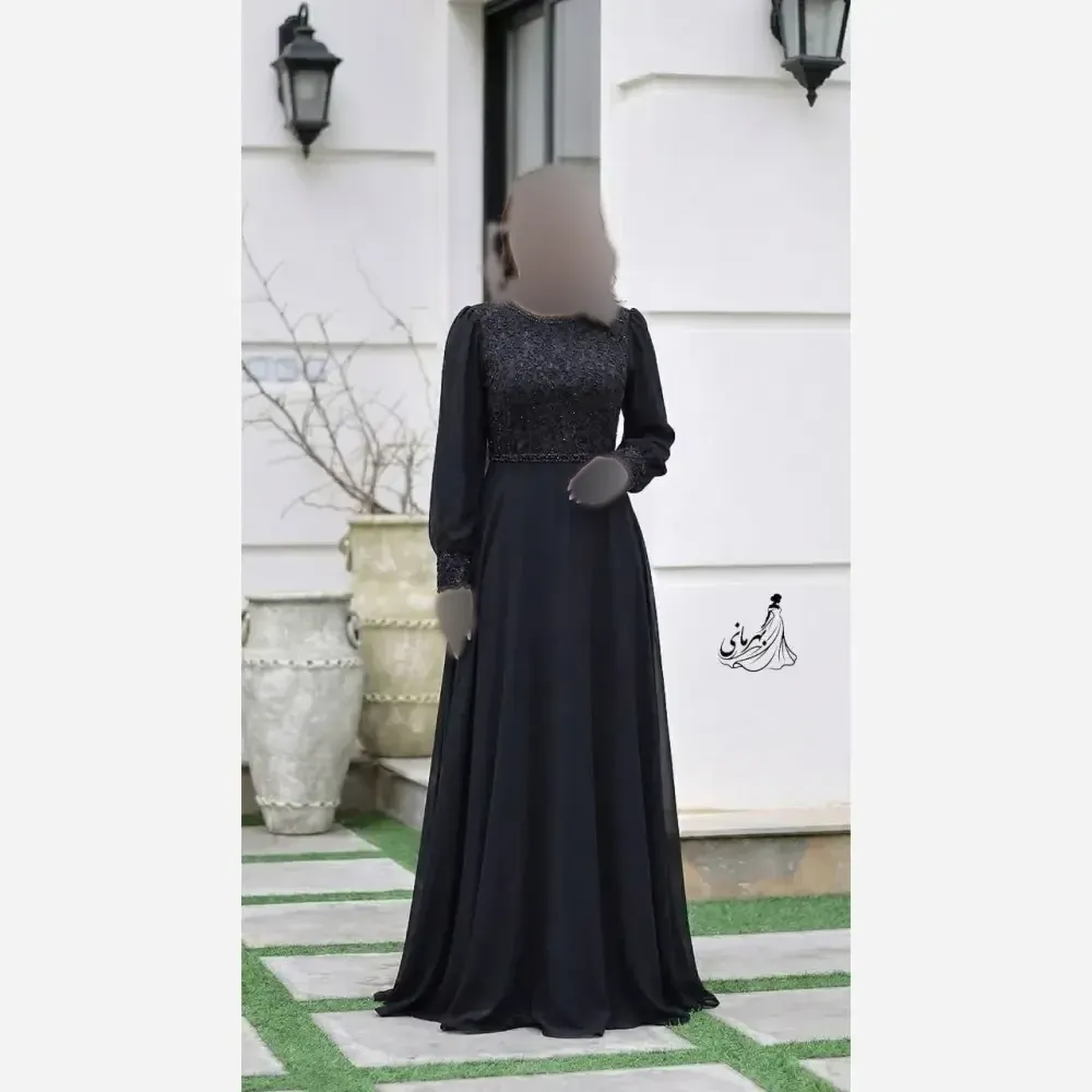 پیراهن مجلسی زنانه دانتل مخمل و حریر کاپدار قد 150 رنگ مشکی و سرمه ای سایز بزرگ