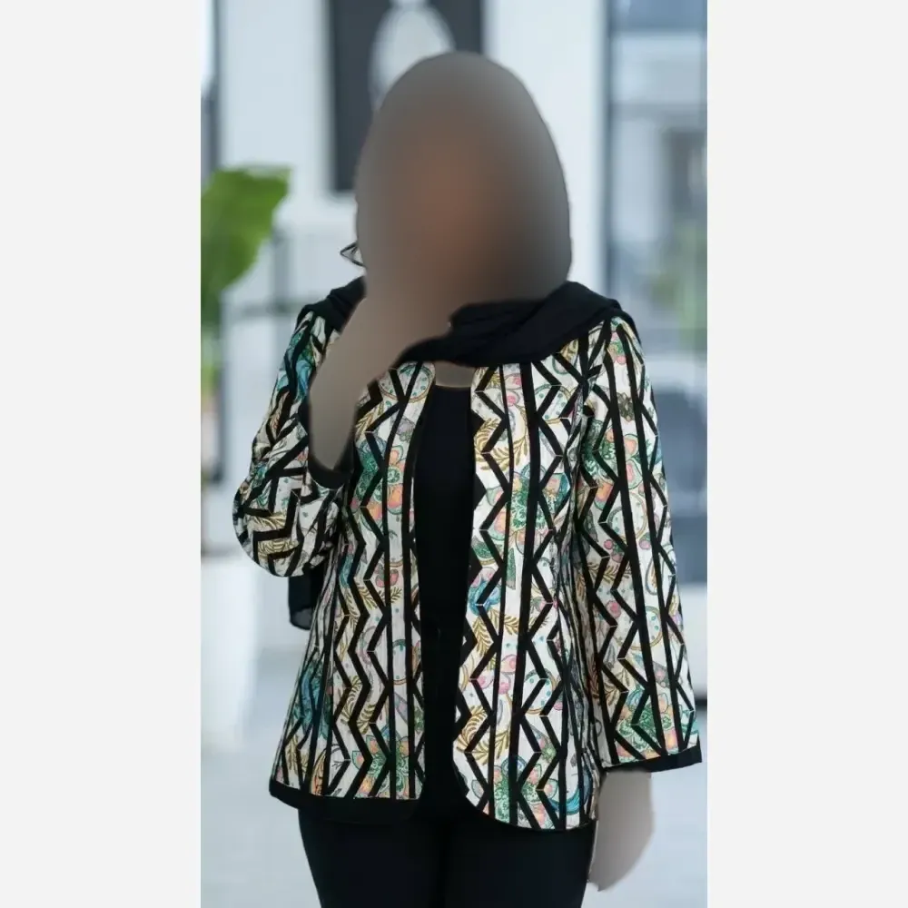 کت زنانه طرح دار جنس تافته درجه یک فری سایز 38 تا 46
