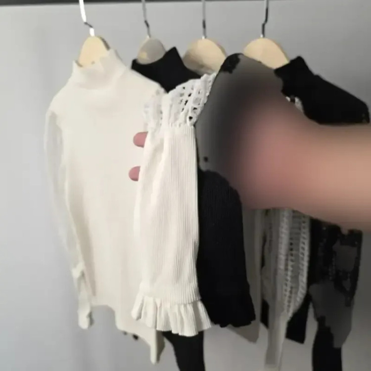 بلوز یقه گرد طرح zara جنس فانریپ پنبه کبریتی فری سایز