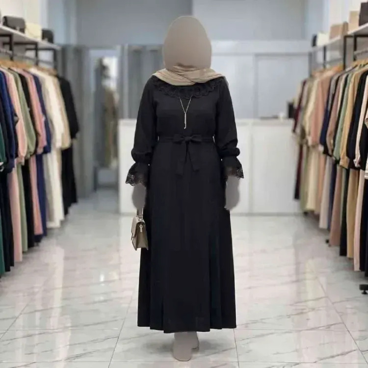 پیراهن عبایی زنانه مدل محبوبه جنس الیزه رنگ مشکی