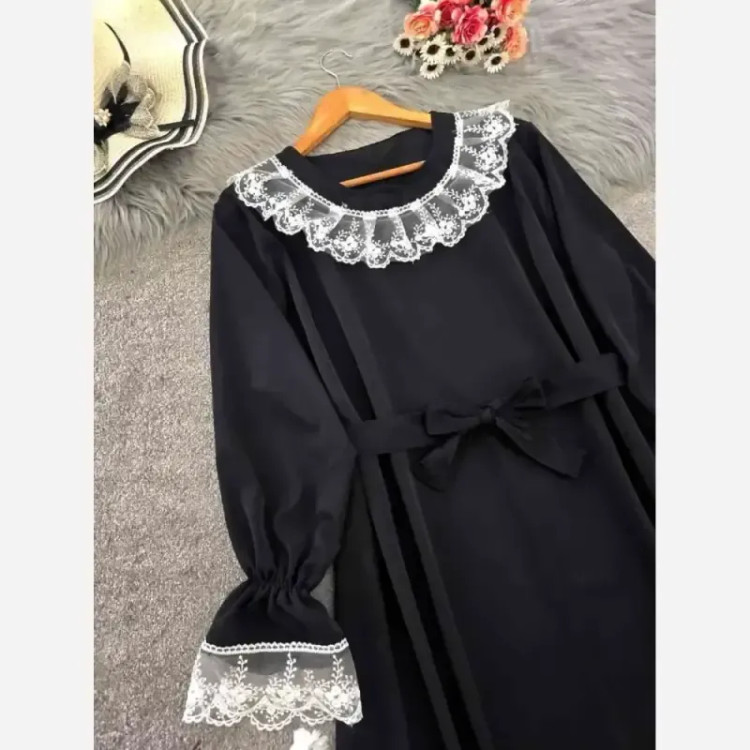پیراهن عبایی زنانه مدل محبوبه جنس الیزه رنگ مشکی