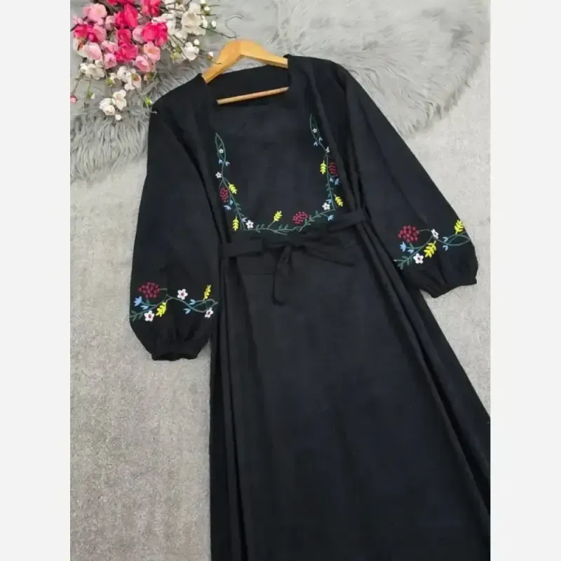 کفتان گلدوزی پاییزه مخمل کبریتی ریز فری سایز قد 136