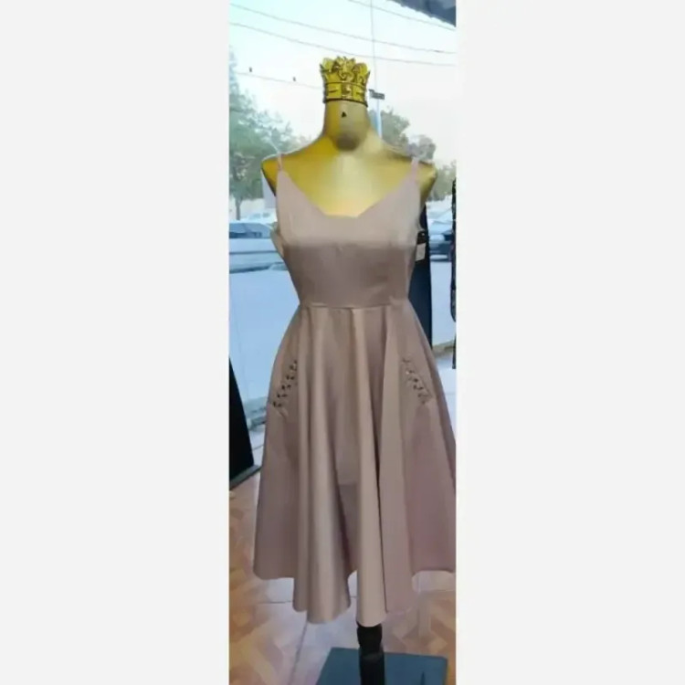 پیراهن مدل درسا ساتن آمریکایی جیب دار جواهر دوزی شده سایز 36 تا 44 رنگ سبز صورتی ابی