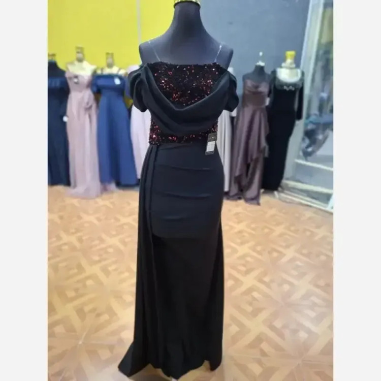 ماکسی مجلسی آف شلدر چاکدار و دنباله دار کرپ کش و مخمل پولک