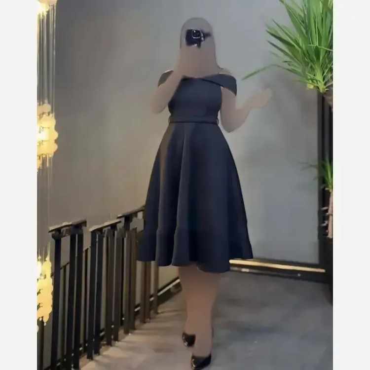 پیراهن میدی زنانه جنس ساندویچی قد 120 رنگ مشکی و سبز