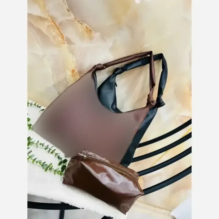 کیف زنانه دو تکه چرم شرانگ بغل گره با کیف لوازم آرایش مشکی و شکلاتی