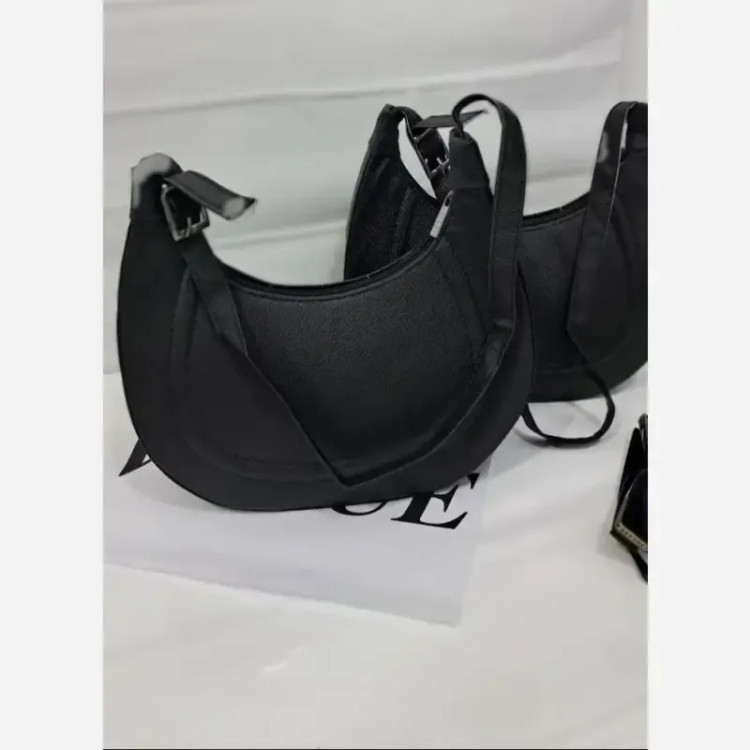 کیف چرم زنانه مدل jondaa رنگ مشکی سایز 15 در 20