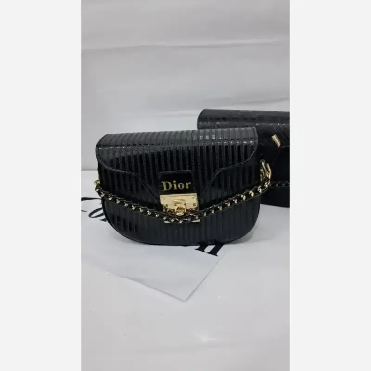 کیف دوشی چرم زنانه مشکی سایز 15 در 18