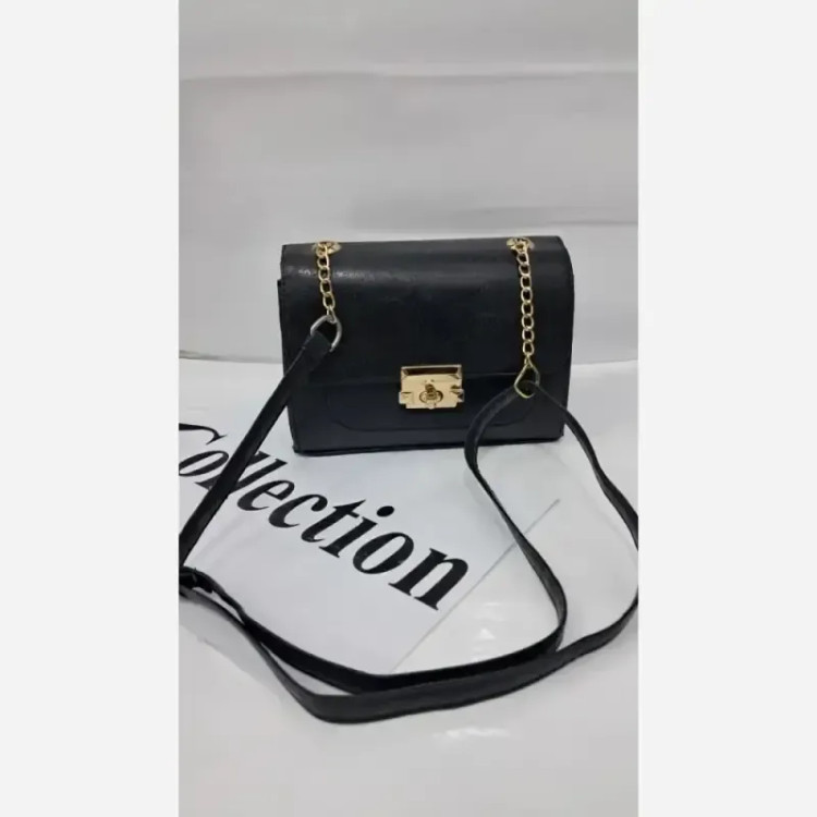 کیف دوشی چرم زنانه مشکی سایز 15 در 18