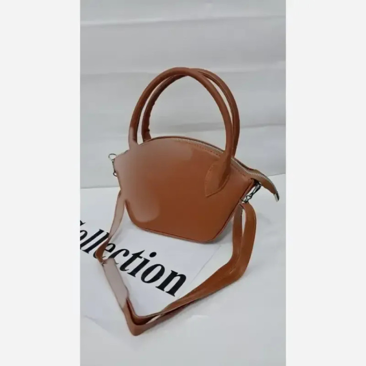 کیف دستی دوشی چرم مدل hanil سایز 15 در 20 رنگ خردلی و زرشکی