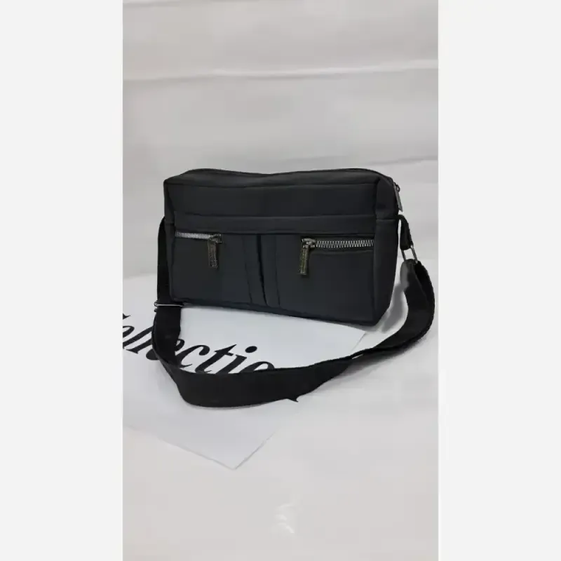 کیف دوشی زنانه جنس نانسی رنگ مشکی سایز 20 در 13 سبک