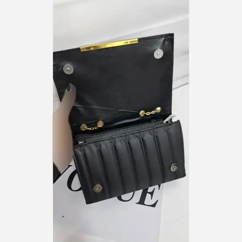 کیف چرم زنانه بند زنجیری مشکی سایز 20 در 14 مدل ژیکان