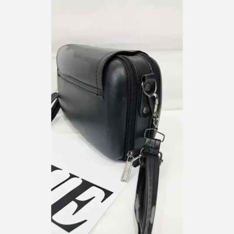 کیف دوشی چرم مشکی سایز 15 در 20 مدل مهرلین