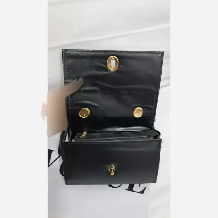 کیف زنانه گلسا چرم ورنی سایز 15 در 20 بند دوشی