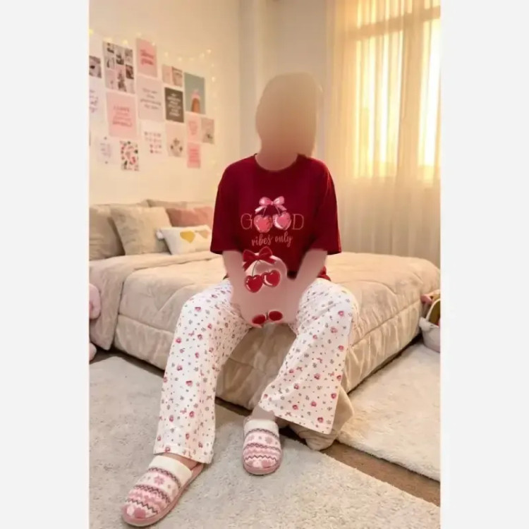 ست تیشرت و شلوار قواره بزرگ زنانه مدل پریزاد تیشرت نخ پنبه شلوار بوگاتی فری سایز
