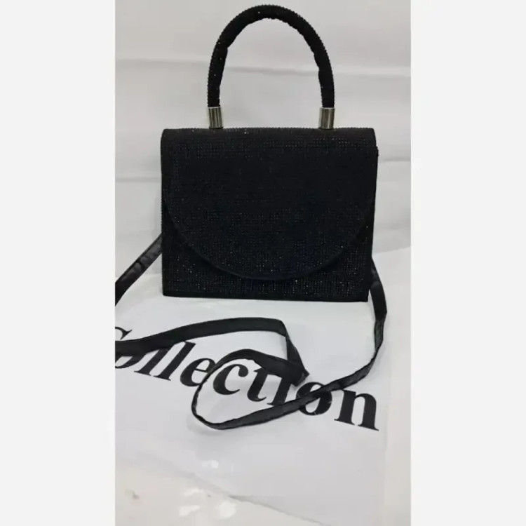 کیف مجلسی زنانه مخمل نگین کاری شده و چرم با بند زنجیری سایز 23 در 18