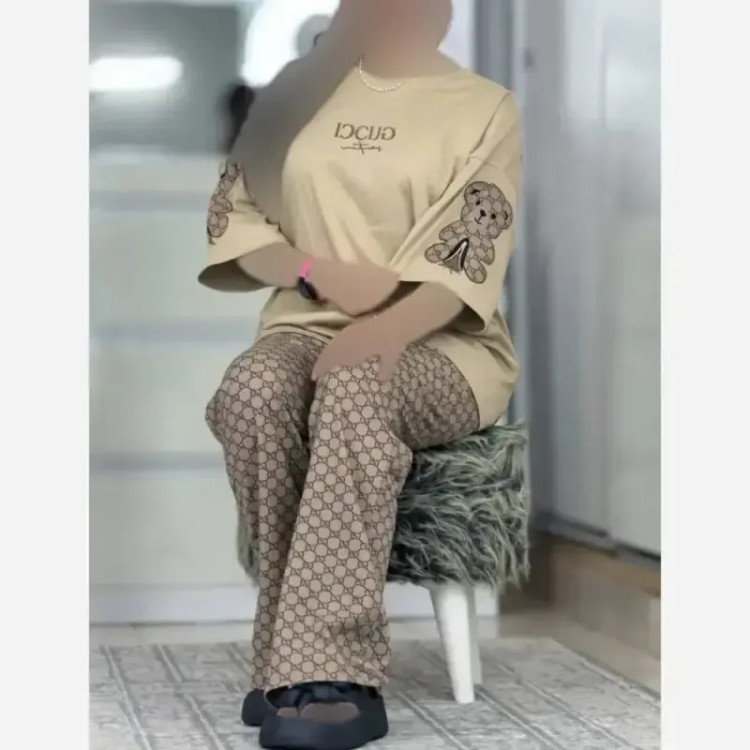 ست تیشرت و شلوار زنانه ست لویی پنبه گلکسی فری سایز رنگ شکلاتی و کرم نسکافه ای