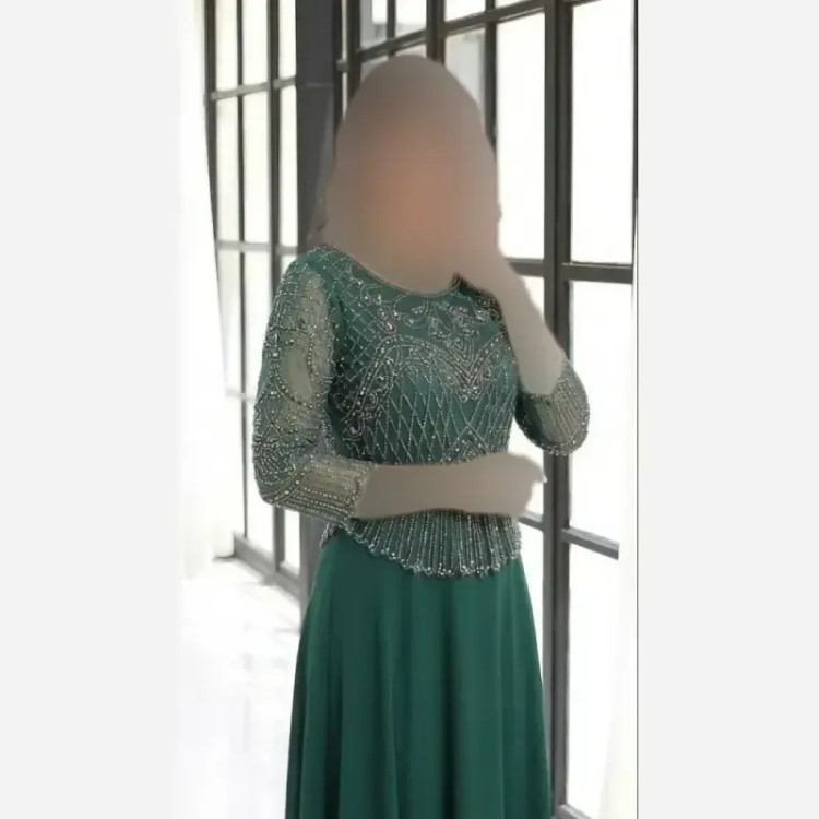 ماکسی زنانه سایز بزرگ حریر کاپدار مدل لعیا مشکی سبز سورمه ای قرمز