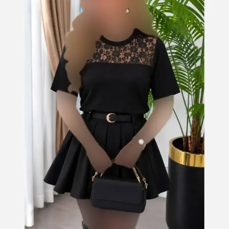 بلوز زنانه سوژین جنس فانریپ و تور دانتل رنگ مشکی و سفید سایز فری سایز