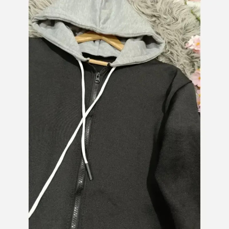 سویشرت دورس کلاهدار مشکی داخل کرکی درجه یک سایز فری سایز