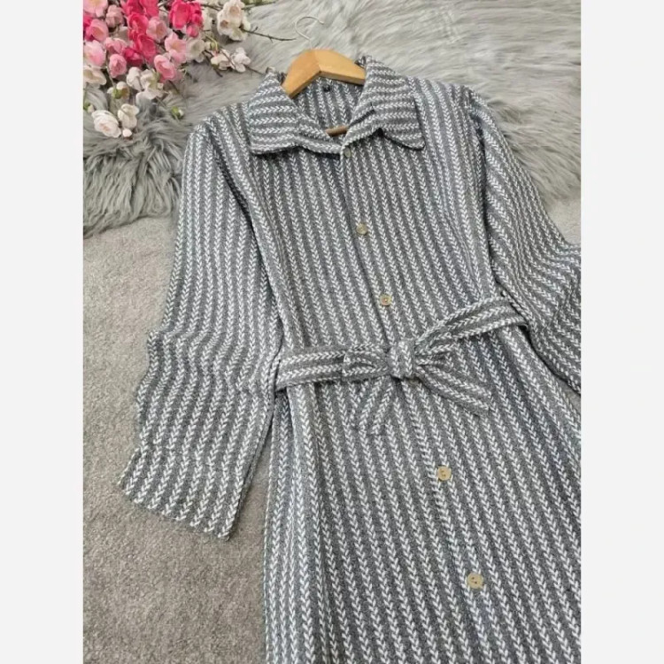 پالتو بلند زنانه مدل طهورا جنس تافته گندمی ضخیم