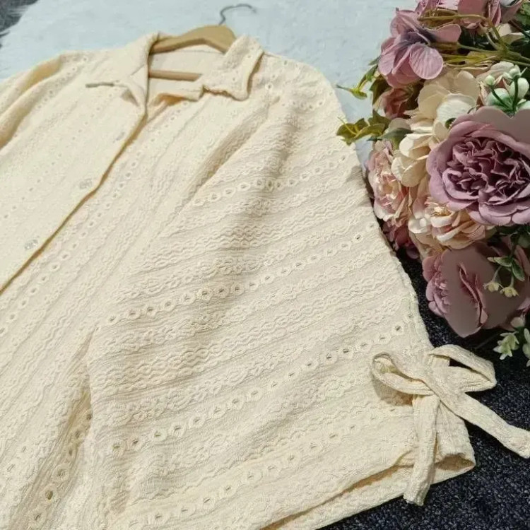 شومیز مانتویی عروسکی با جنس مراکشی درجه یک و رنگ بندی متنوع برای سایزهای 38-50